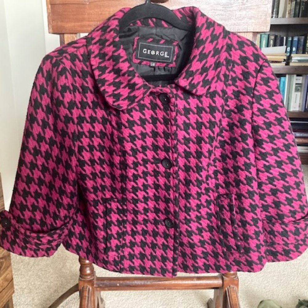 Classic pink +black houndstooth pattern jacket